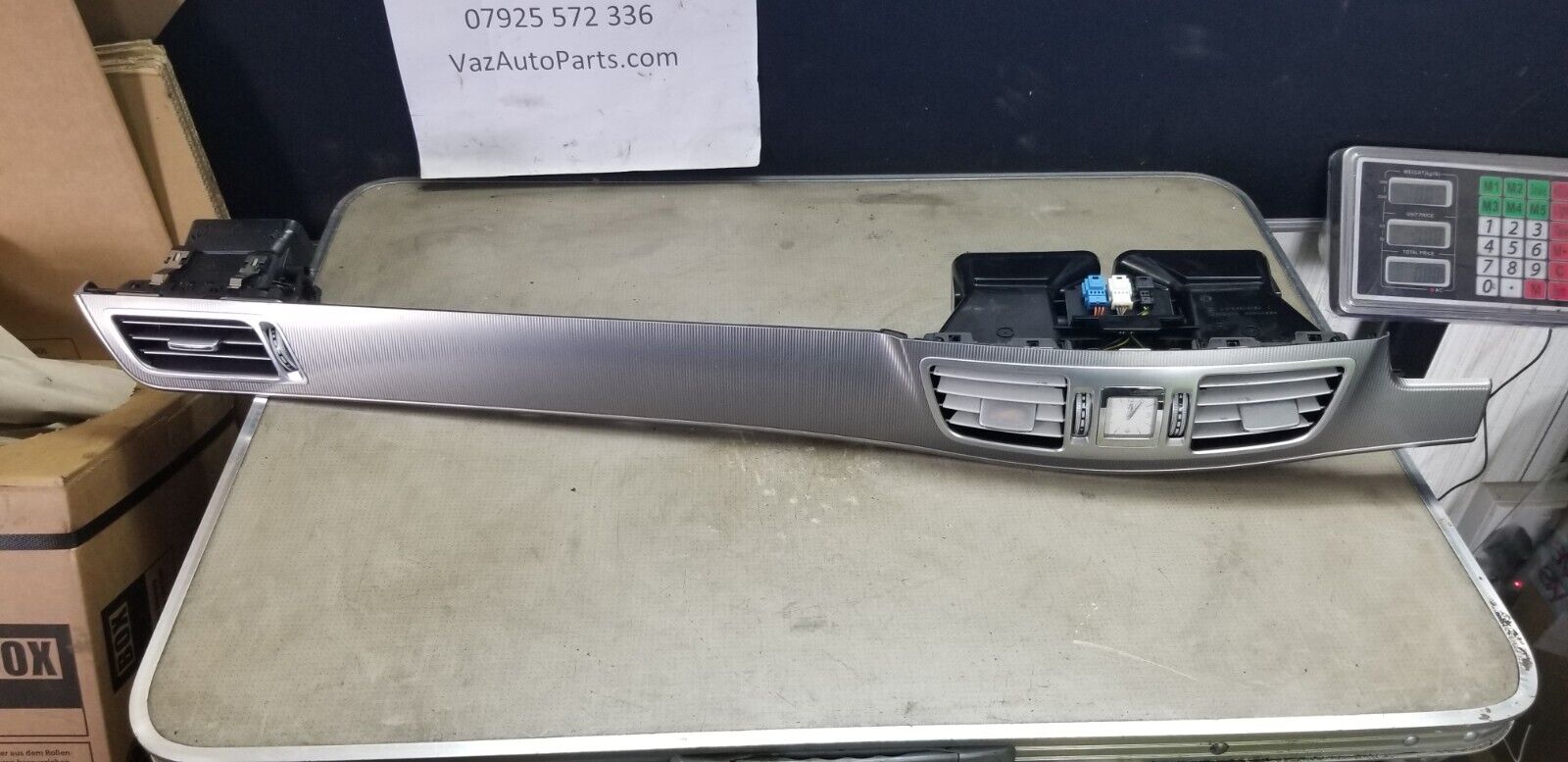 MERCEDES E CLASS W212 2013-2016 DASHBOARD TRIM AND VENTS A212680XX93