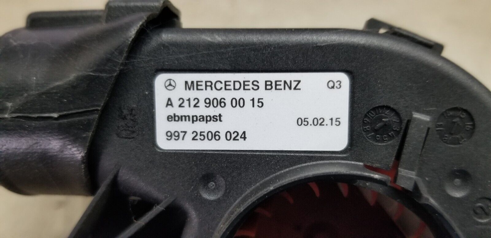 MERCEDES E-CLASS W212 ENGINE ECU COOLING FAN A2129060015 - Image 3