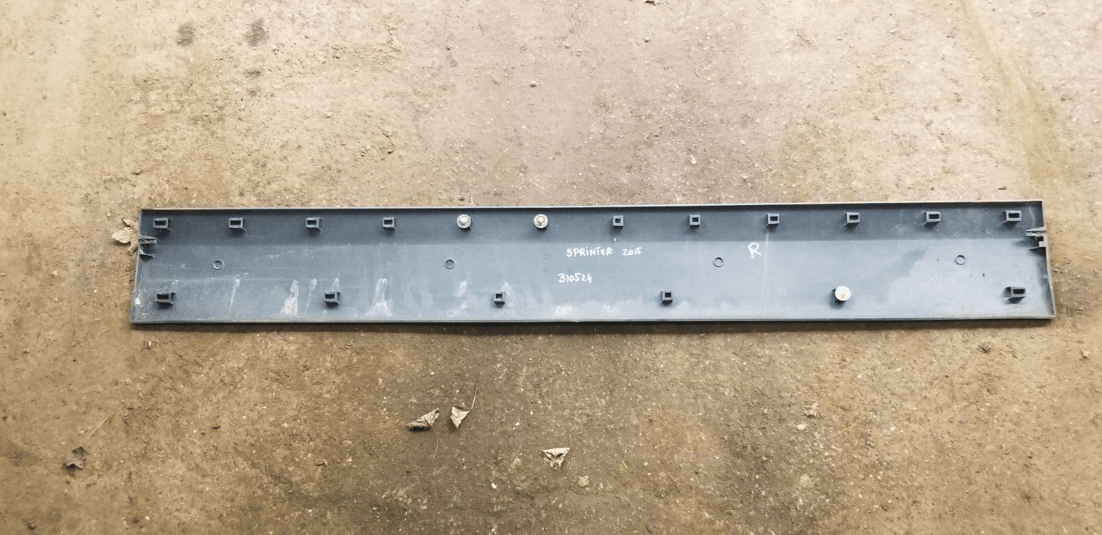 Mercedes Sprinter Trim Panel Drivers Side 2015 Diesel A9066901000 - Image 3