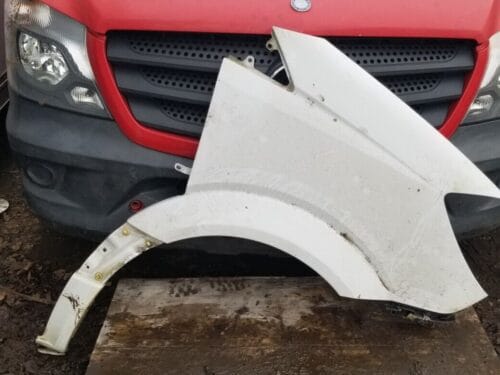 MERCEDES SPRINTER W906 2.1 FRONT DRIVER SIDE WHITE WING/FENDER 2014-2017