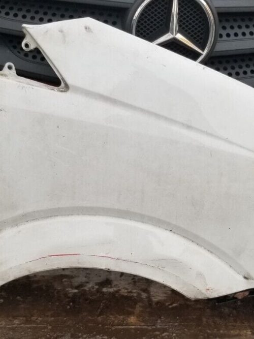 MERCEDES SPRINTER W906 2.1 FRONT DRIVER SIDE WHITE WING/FENDER 2014-2017