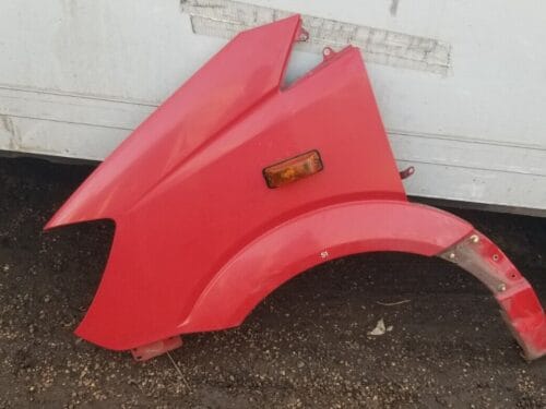 MERCEDES SPRINTER W906 2.1 FRONT PASSENGER SIDE RED WING/FENDER 2014