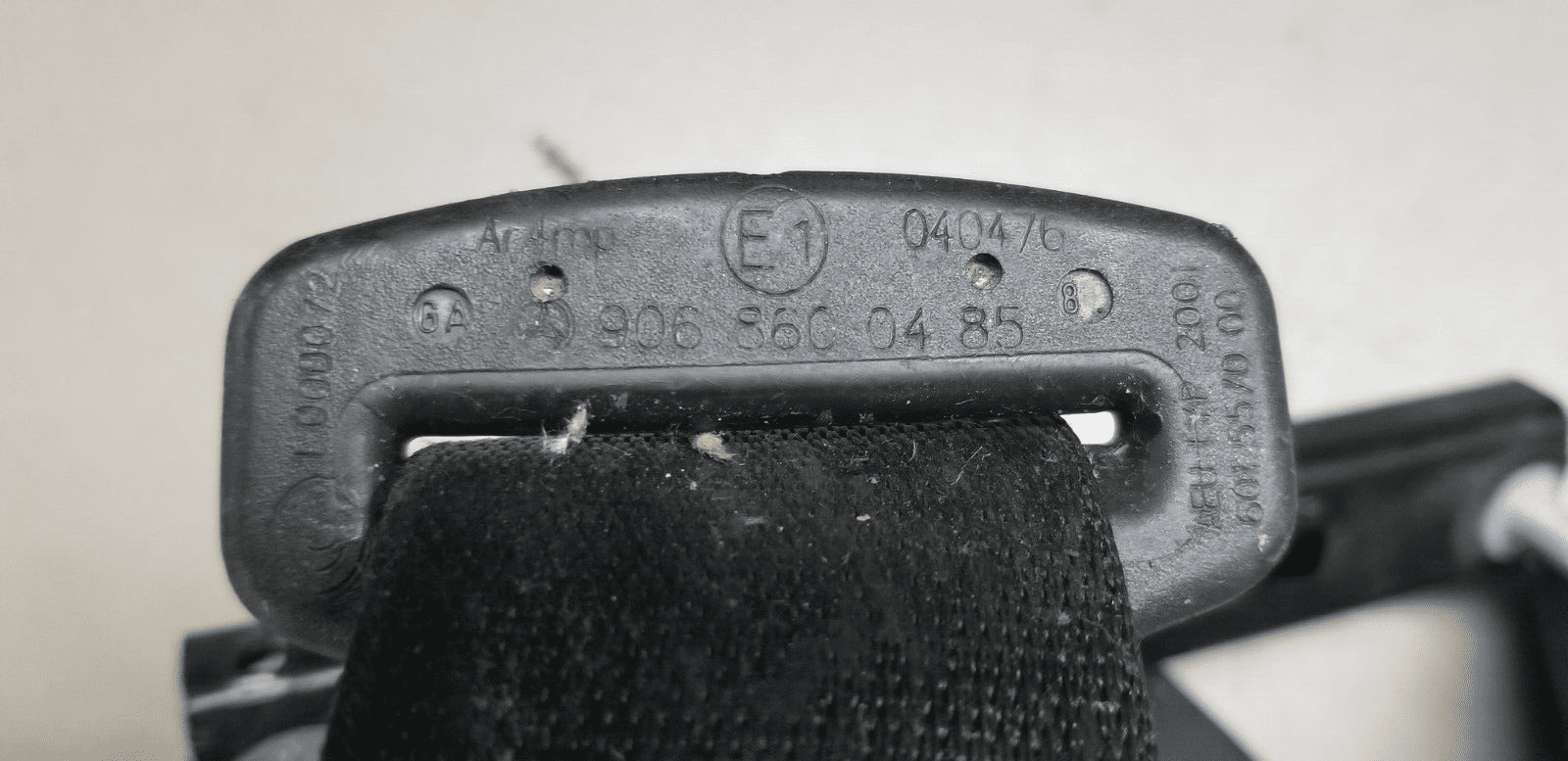 MERCEDES SPRINTER W906 FRONT RIGHT O/S/F SEAT BELT A9068600485 - Image 6