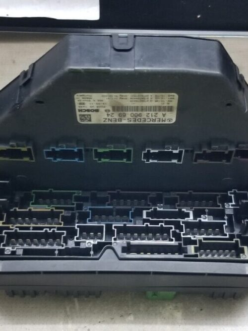 Mercedes W212 E-Class Fuse Relay Box A2129006924 - Front View