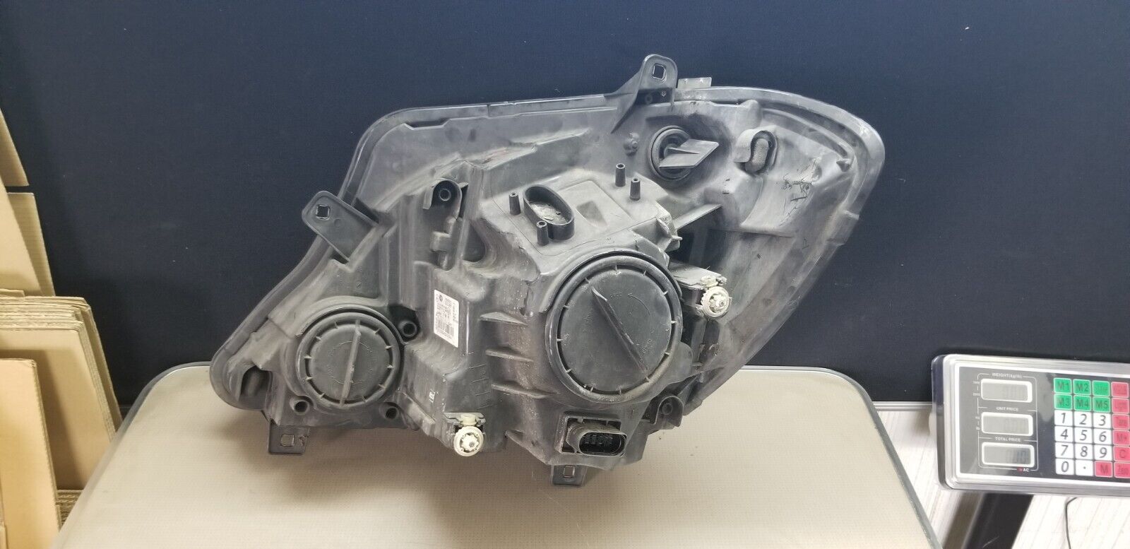 Mercedes-Benz OEM SPRINTER 2017 Right Driver Headlight A9068202661 - Image 4