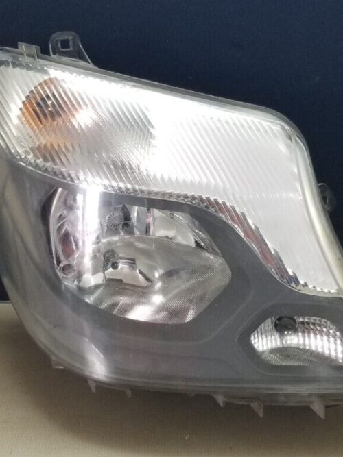 Mercedes-Benz OEM SPRINTER 2017 Right Driver Headlight A9068202661