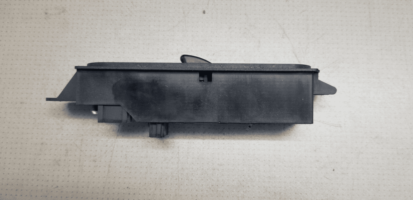 Mercedes-Benz W906 Sprinter N/S Left Side Window Switch A9065451913 - Image 3