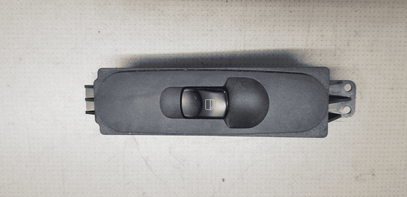 Mercedes-Benz W906 Sprinter N/S Left Side Window Switch A9065451913
