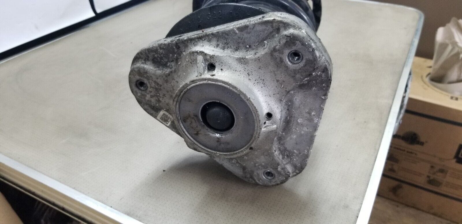 Mercedes E Class Shock Absorber Front 2014 E220 W212 Suspension Leg A2123208738 - Image 3