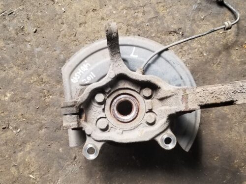 OEM Nissan Qashqai Wheel Hub 40015-JD040 Front Left