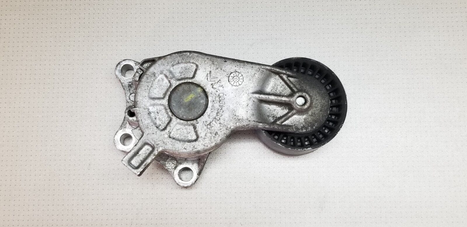 Peugeot 308 Silver alternator belt tensioner 1.6 Hdi 2012