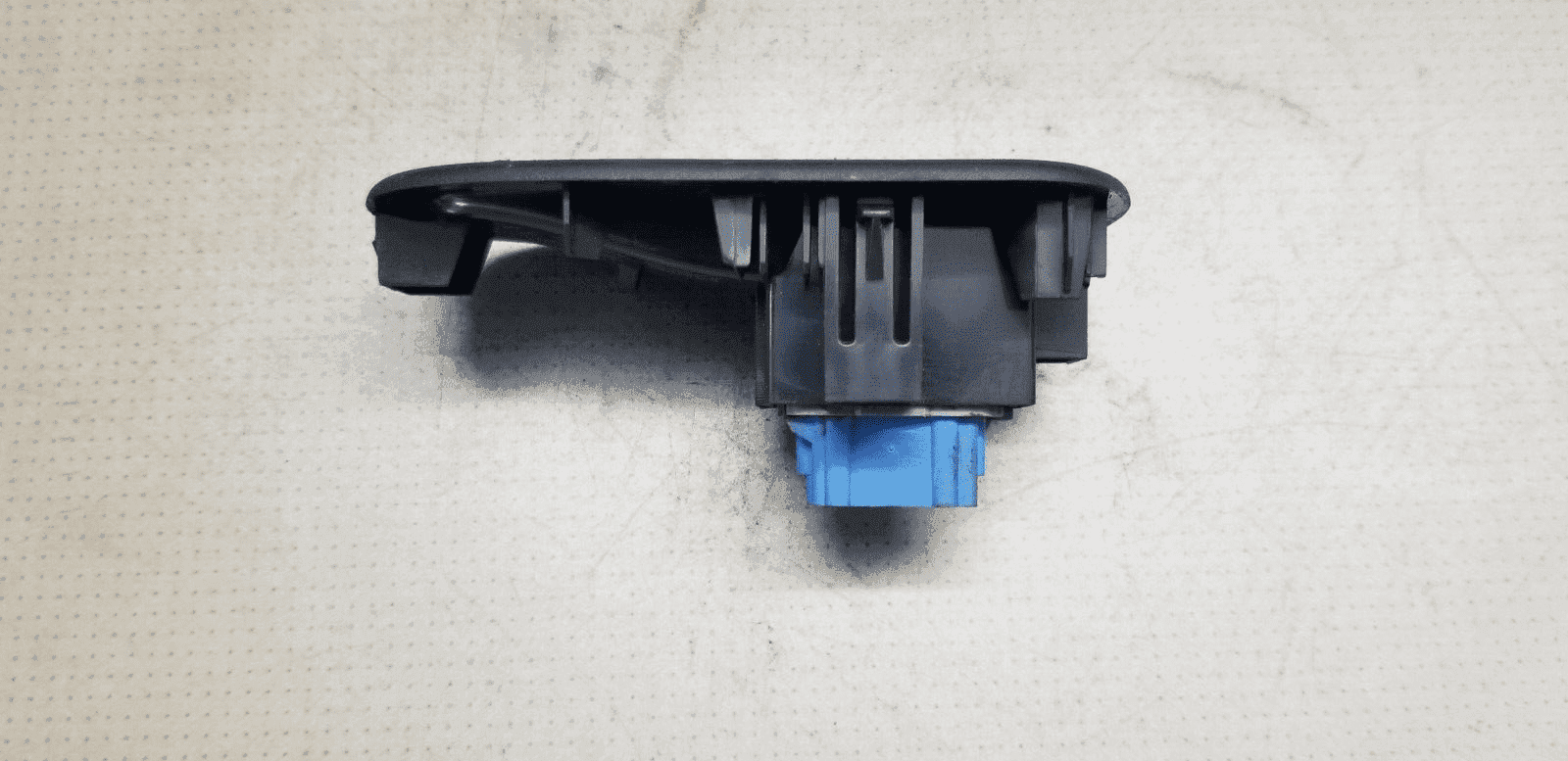 RENAULT MASTER WINDOW SWITCH 8200548968 - Image 3