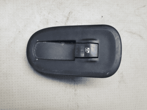RENAULT MASTER WINDOW SWITCH 8200548968