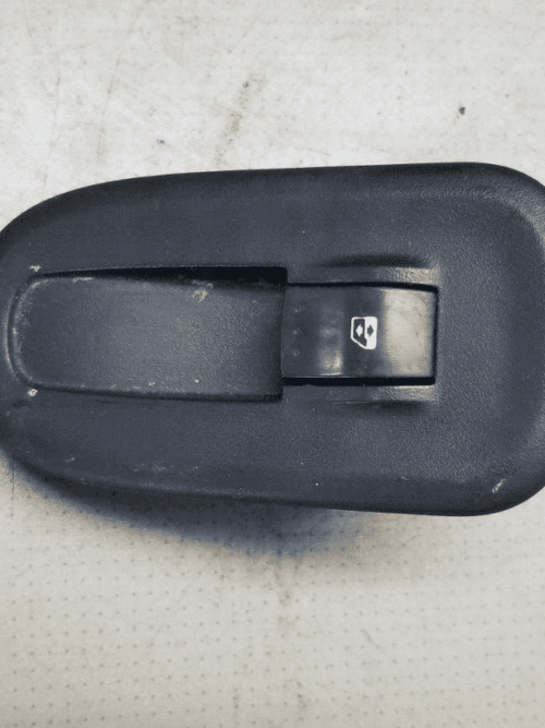 RENAULT MASTER WINDOW SWITCH 8200548968