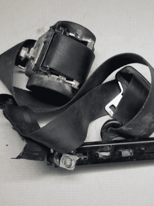 RENAULT PASSENGER SEAT BELT 696515A