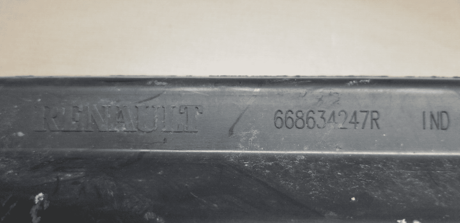 RENAULT TRAFFIC X82 / VAUXHALL VIVARO LH WINDSCREEN SCUTTLE PANEL 93868425 - Image 3