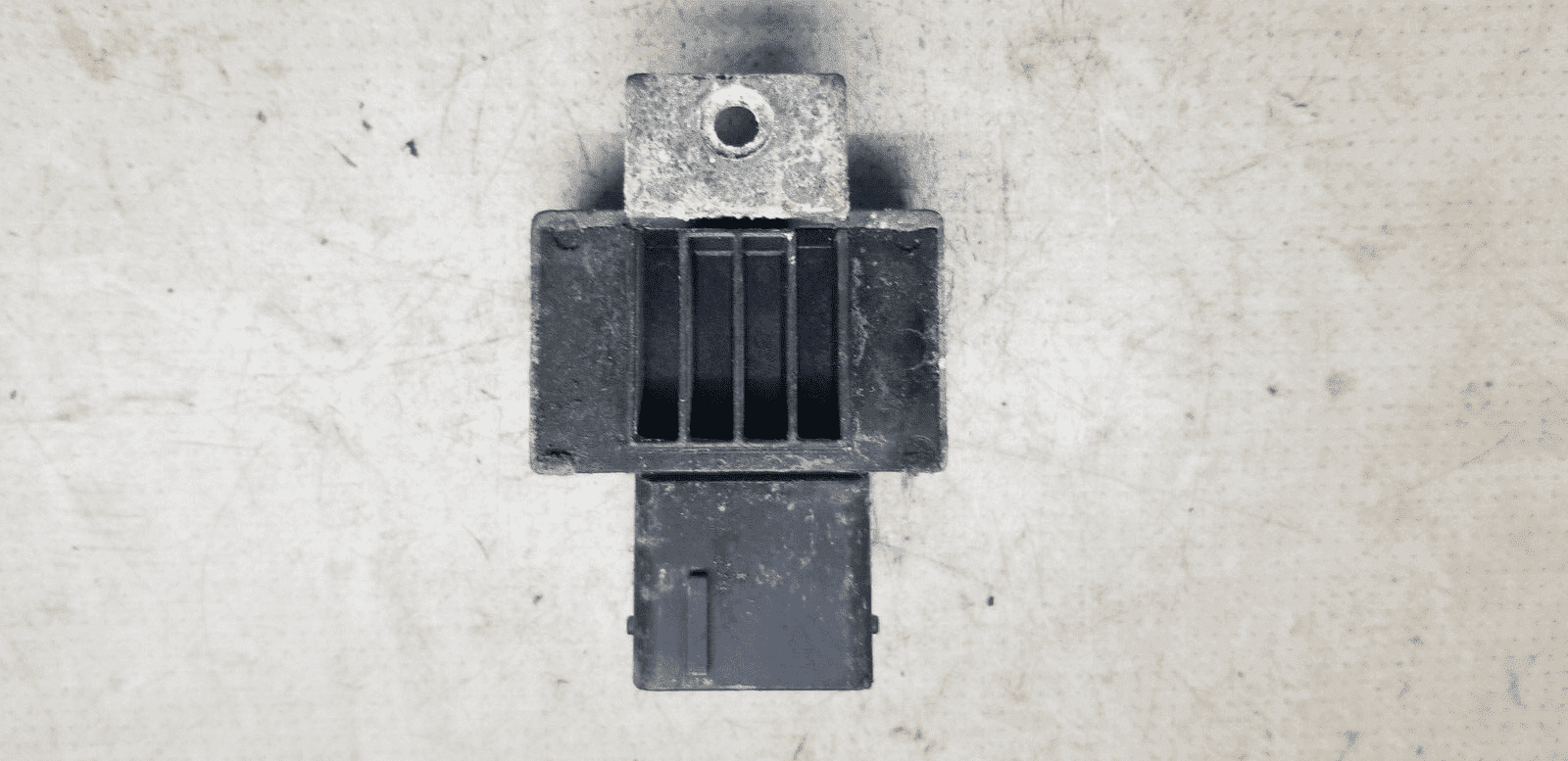 RENAULT TRAFIC VIVARO PRIMASTAR GLOW PLUG CONTROL MODULE/RELAY 2013 - Image 4