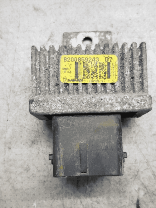 RENAULT TRAFIC VIVARO PRIMASTAR GLOW PLUG CONTROL MODULE/RELAY 2013