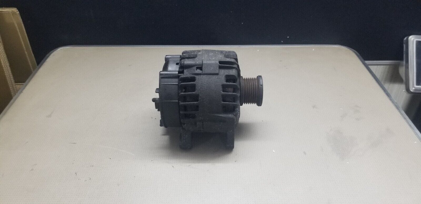 Renault Trafic/Vivaro Alternator 8200404459G