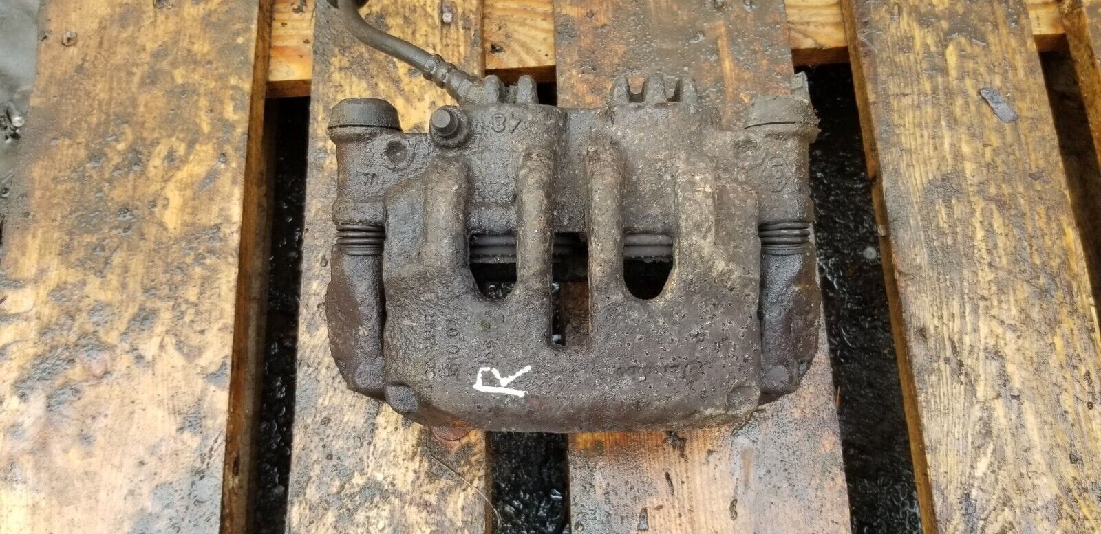 Renault Master / NV400 / Movano 2.3 dci 2011-2017 front caliper driver side