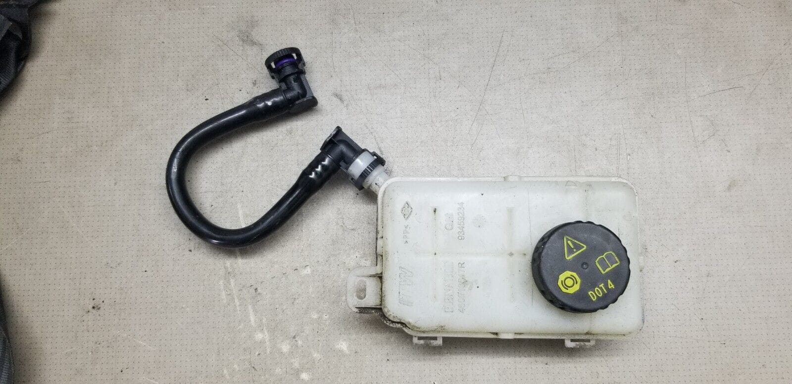 Renault Trafic 3 Brake Fluid Reservoir Tank 460913647R