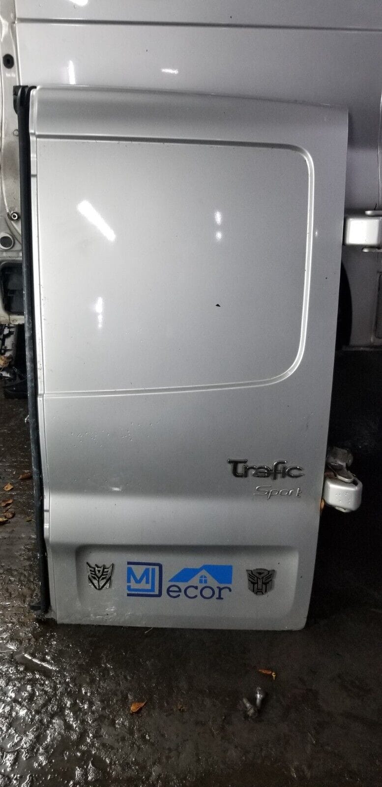 Vivaro Driver Side Rear Door OSR Silver 2001-2014 |O