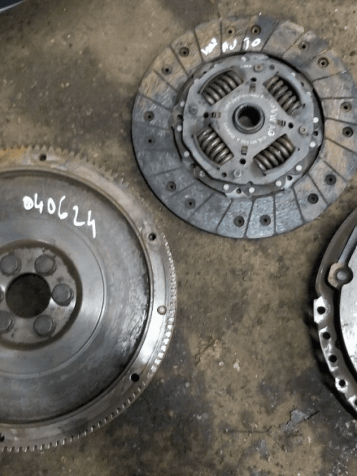 Skoda Rapid Spaceback Se Tech TDI Flywheel And Clutch Kit 2016