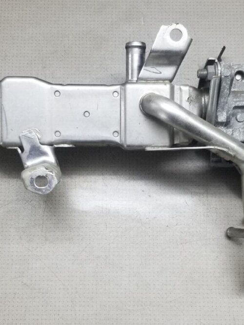 Toyota Prius 1.8 Hybrid Egr Valve 25620-37110 With Cooler 2009-2015