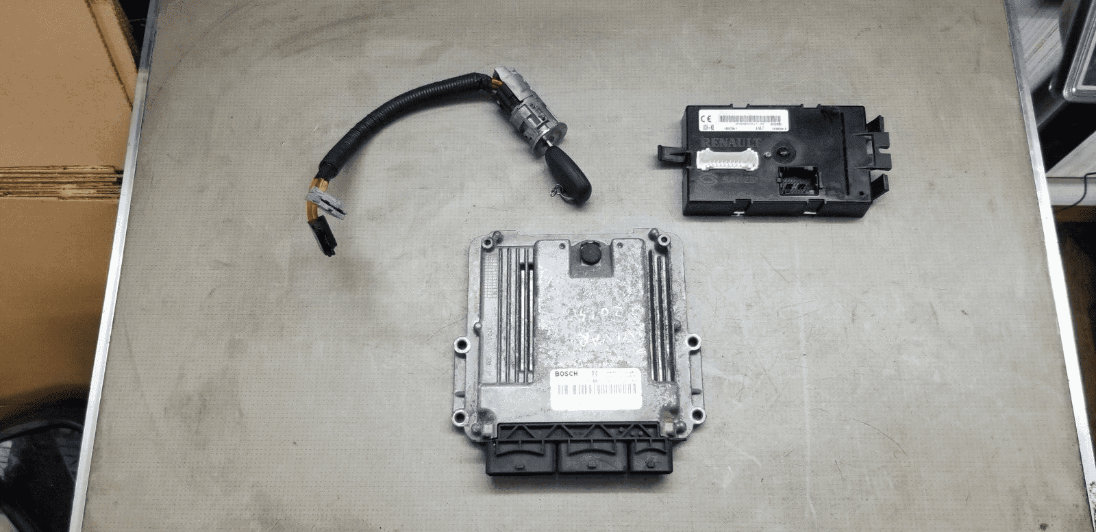 Vauxhall Vivaro Trafic 2007-2014 2.0 DTI M9R ECU KIT 237101754R |O