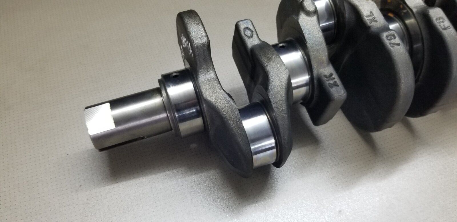 VAUXHALL VIVARO DIESEL 2.0 CRANKSHAFT - Image 4