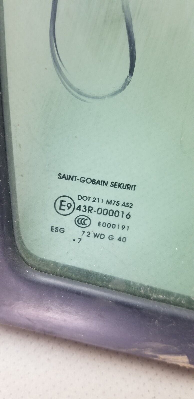 VOLKSWAGEN CRAFTER MK1 LT3 PANEL VAN Front Right Drivers Door Quarter Glass - Image 3