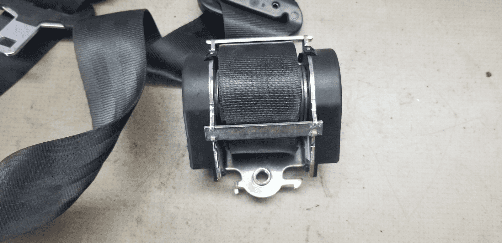 Vauxhall Movano Renault Master 2021 Passenger side front seat belt 868840019R |O - Image 5