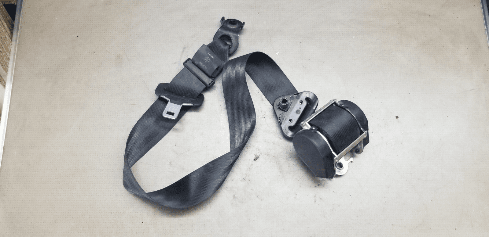 Vauxhall Movano Renault Master 2021 Passenger side front seat belt 868840019R |O