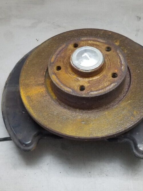 Vauxhall Vivaro Passenger Nearside Rear Wheel Hub 1.6Cdti 2015